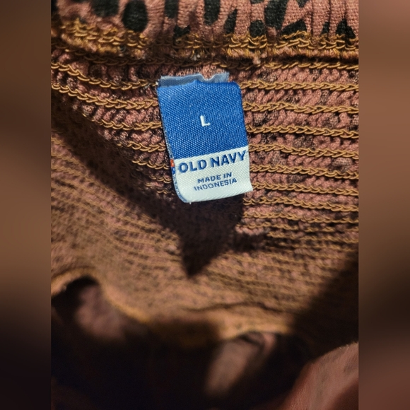 Old Navy Leopard Print - Picture 3 of 3